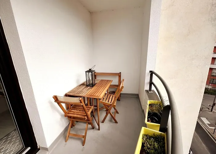 Superbe F2 Avec Garage Balcon Nancy